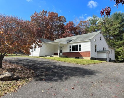 267 Blue Sky Drive, Wytheville