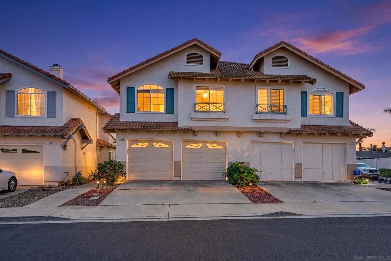 1772 Promenade Cir, Vista, 92083