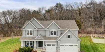 2105 Spring Lake Court, Shakopee