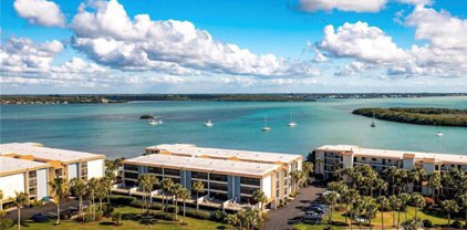 1701 Beach Road Unit 408, Englewood