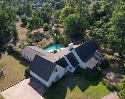 30625 Quinn Road, Tomball