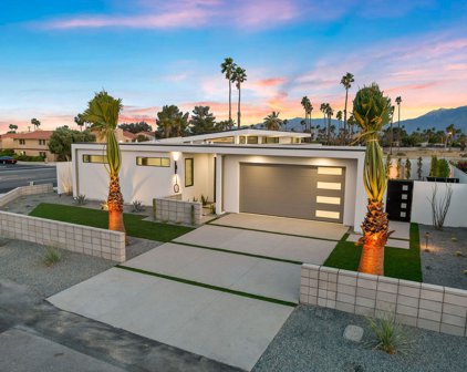105 W San Marco Way, Palm Springs