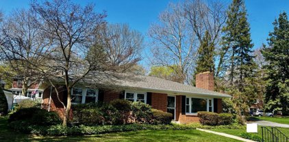 43 Oak Ln, Hershey
