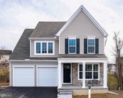 1841 Ethan Dr, Harrisburg