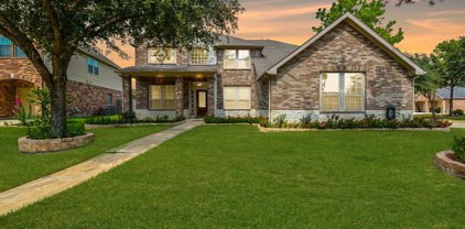 8231 Groveland Hills Drive, Cypress