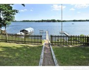 4729 Island View Drive, Mound image