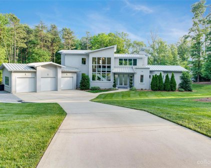 188 Blarney  Road, Mooresville