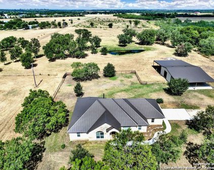 10072 Fm 775, La Vernia