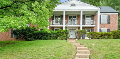 48 Lake Forest  Drive, Richmond Heights
