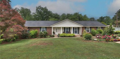 226 Green Acre Lane, Cartersville