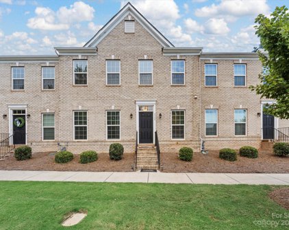 6524 Brighton Park  Drive, Mint Hill