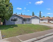 5812 Appletree, Bakersfield image