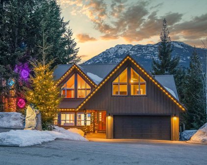 6254 Eagle Drive, Whistler