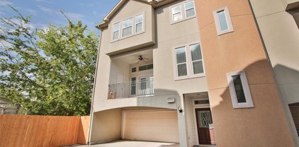 5723 Petty Street, Houston
