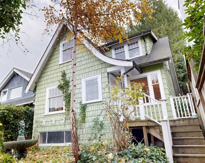 4540 W 4th Avenue, Vancouver