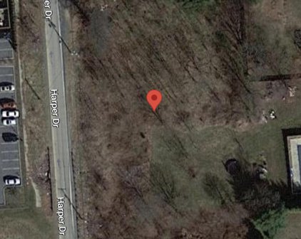 253 Harper Dr, Harrisburg