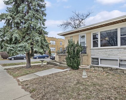 2600 N Neva Avenue, Chicago