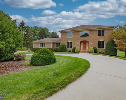 5203 Hayloft Ct, Frederick