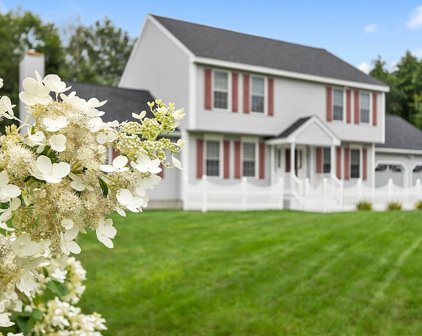25 Ellie Drive, Merrimack