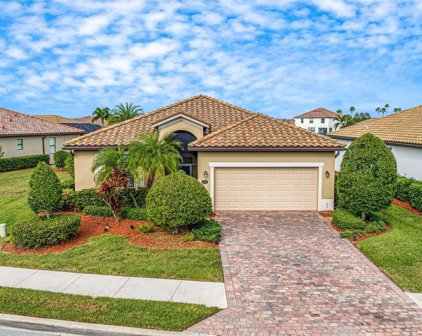 6881 Willowshire Way, Bradenton