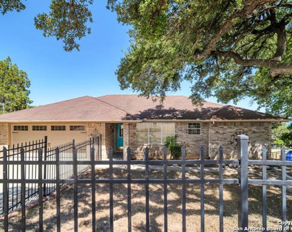 821 Lakeview Loop, Canyon Lake