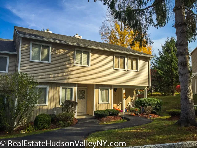 High Meadow Townhouses in Yorktown Heights