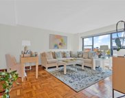 21-20 33rd Road Unit #8D, Astoria image