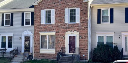 13824 Wakley Ct, Centreville