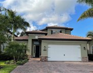 16392 Aberdeen  Way, Naples image