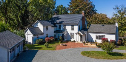 17054 Highland Cir, Paeonian Springs