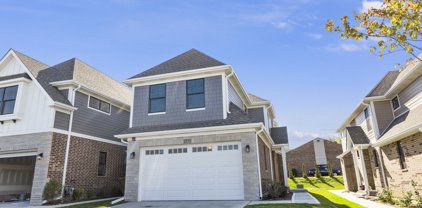 1039 Dakota Drive, Elk Grove Village