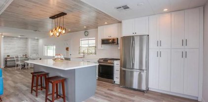 1627 Lotus, Escondido