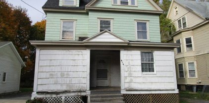 210 W Borden  Avenue, Syracuse