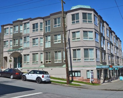 3615 W 17th Avenue Unit 304, Vancouver