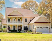 22754 Red Bay Ln, Milton image