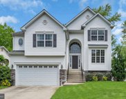 8 Carlton Rd, Cherry Hill image