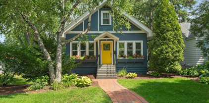 5217 Ewing Avenue S, Minneapolis