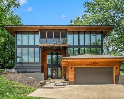 7706 NW Westside Drive, Weatherby Lake