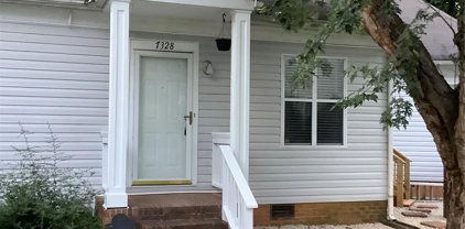 7328 Meadow Glen  Drive, Mint Hill