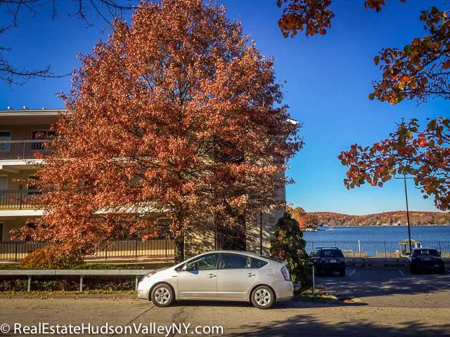 White Sail Condos in Mahopac