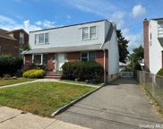 29 Lenox Avenue, Westbury image
