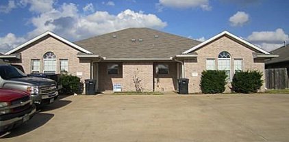 2325 Trace Meadows, College Station