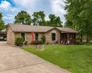 211 Davis Park Dr, Smyrna image