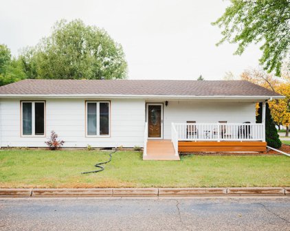 1714 2nd Place NE, Jamestown