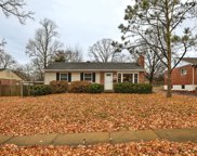 719 Huntwood  Lane, Kirkwood image