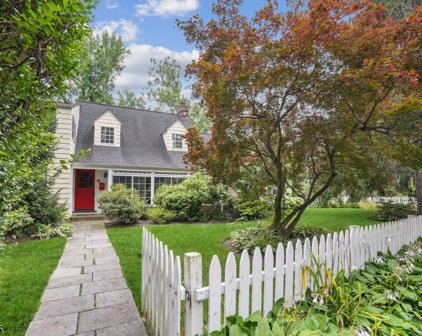 2 Meadowbrook Ct, Summit City