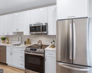 820 18th St Ne Unit #001, Washington image