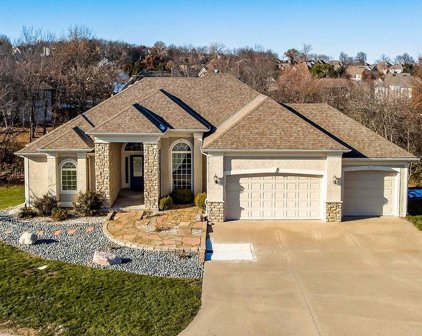 4500 NE Ridgeline Circle, Lee's Summit