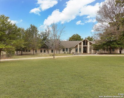 938 Saddle Club Dr, Kerrville