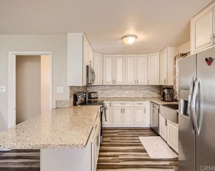 1401 Foothill Drive, Vista